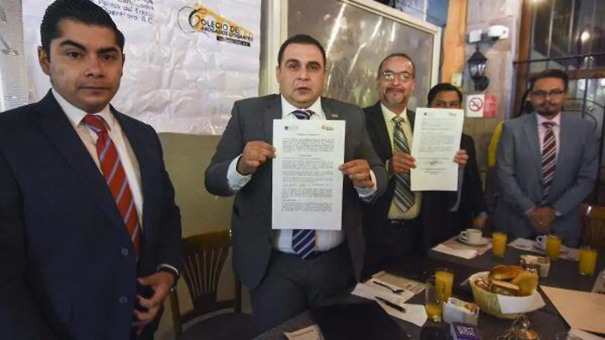 PARA APOYO
